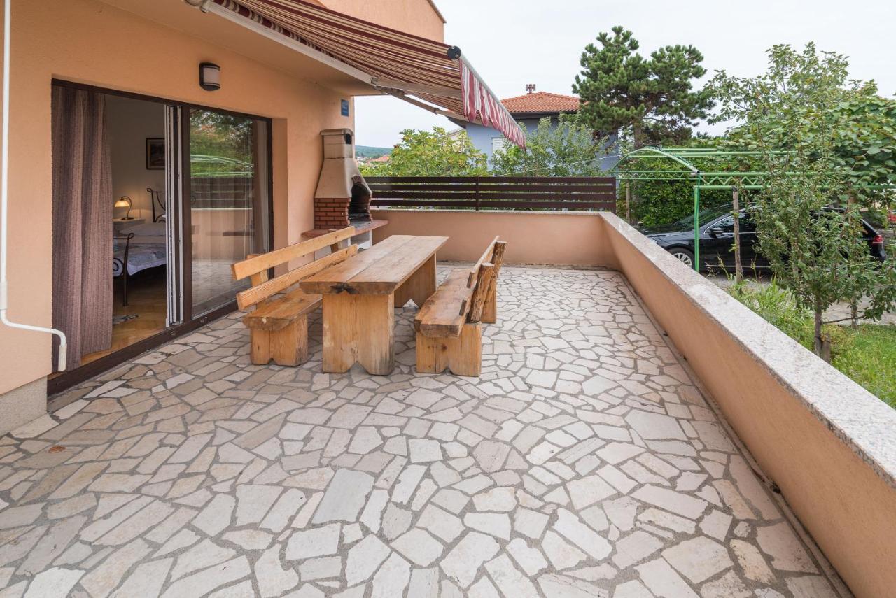 Apartments Karabaic Krk Krk Town Exterior photo